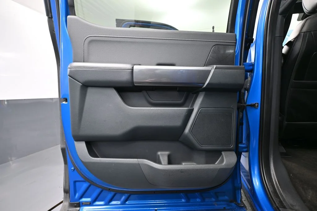 Used 2021 Blue Ford XLT image 40