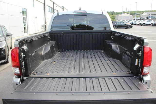 Used 2021 Silver Toyota SR5 image 23