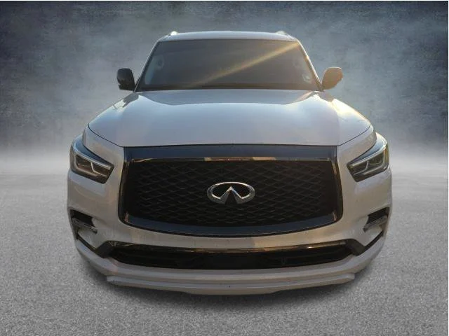 Used 2023 White INFINITI Premium Select image 3
