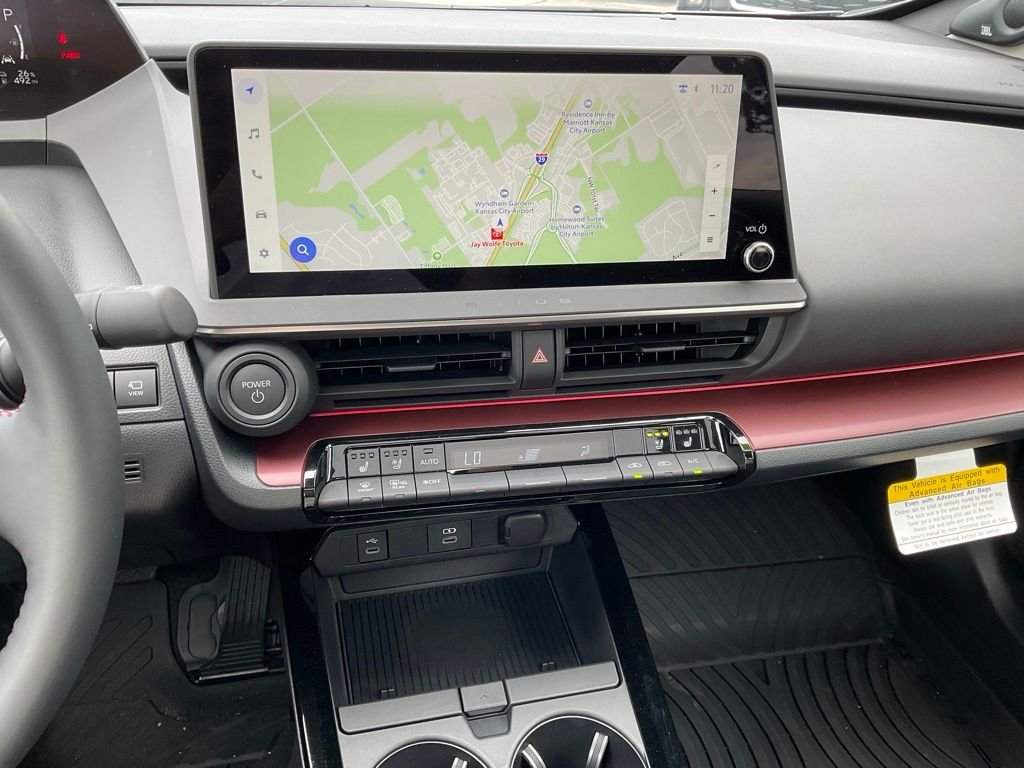 Certified Used 2025  Toyota XSE Premium image 15