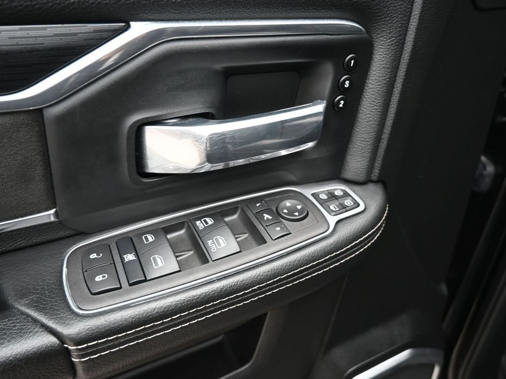 Used 2023 Black Ram Laramie image 31