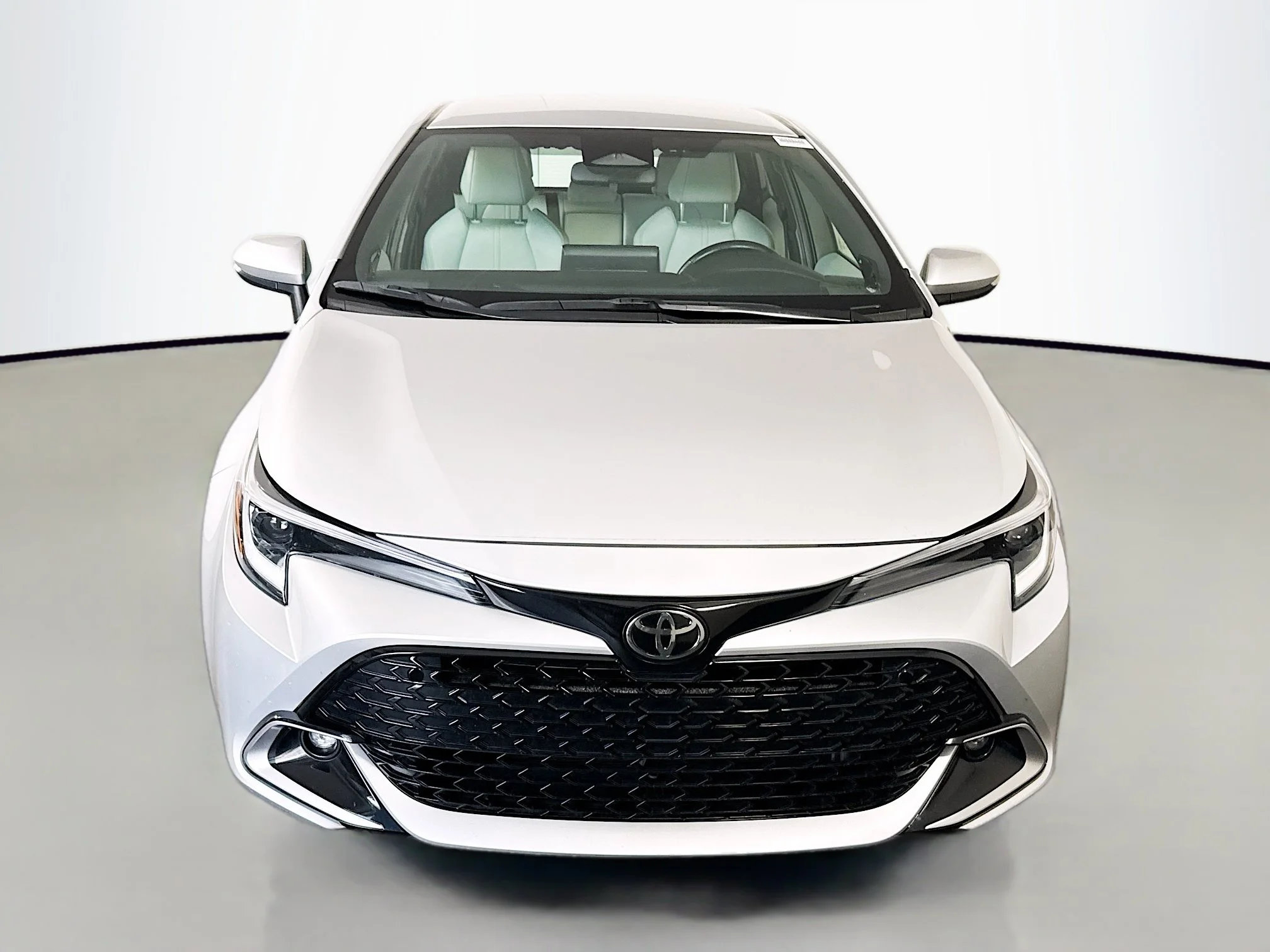Used 2023 Classic Silver Metallic Toyota XSE image 2
