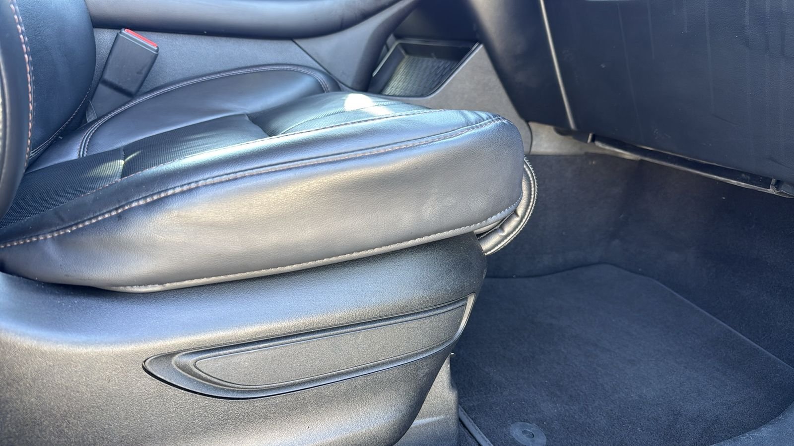 Used 2020 Black Lincoln Reserve image 31