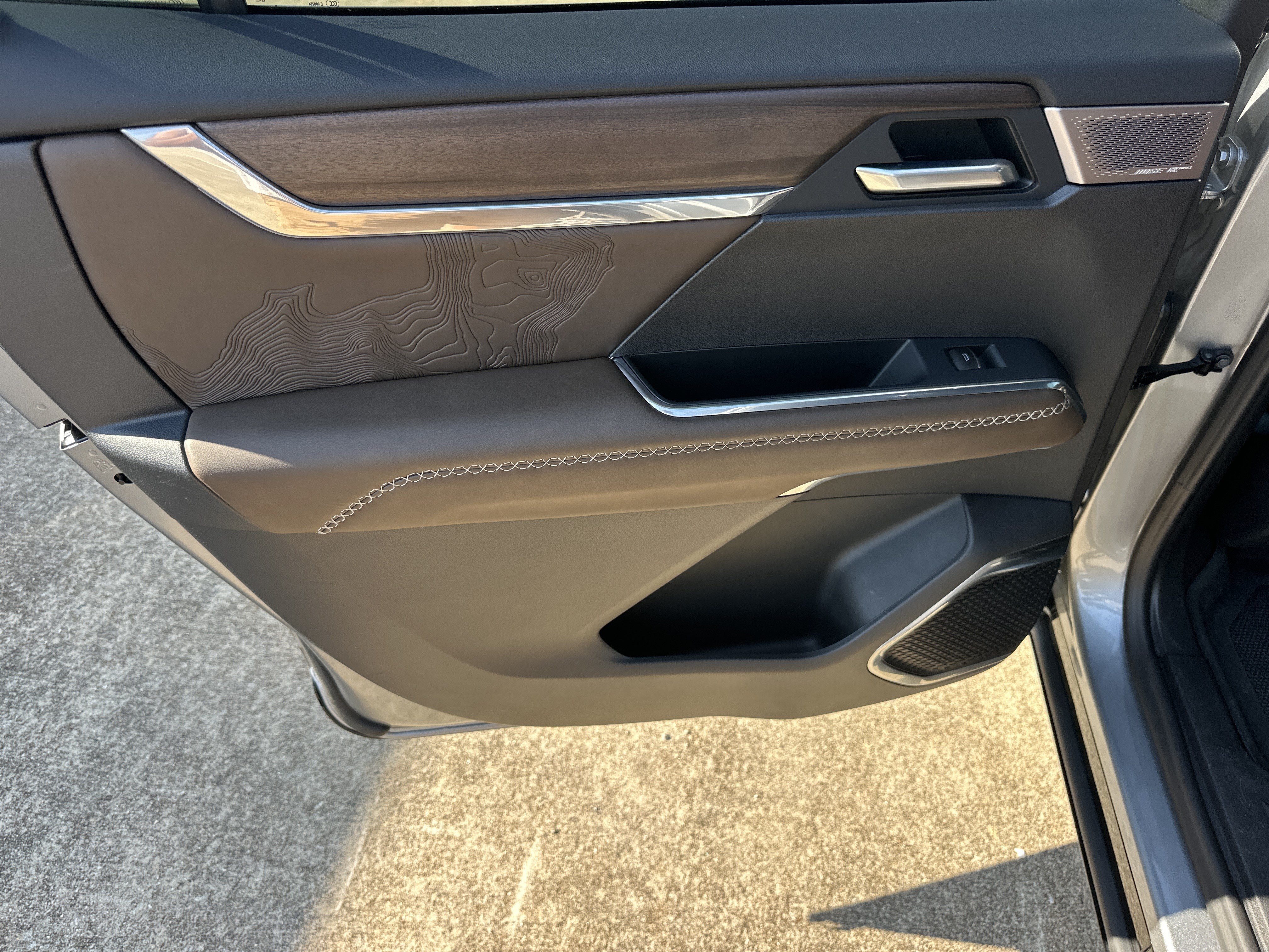 2026 GMC Acadia Denali Ultimate - Photo 24