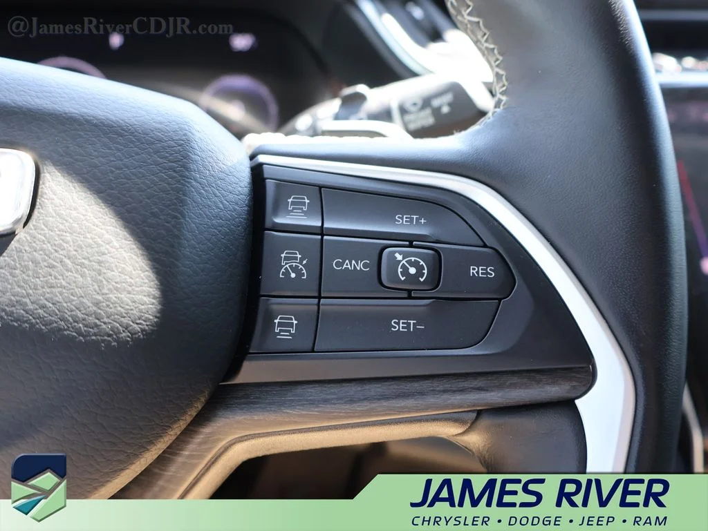 Used 2021 Gray Jeep Limited image 29