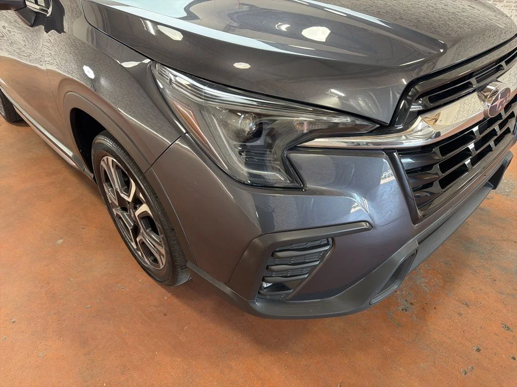 Used 2023 Gray Subaru Limited image 9