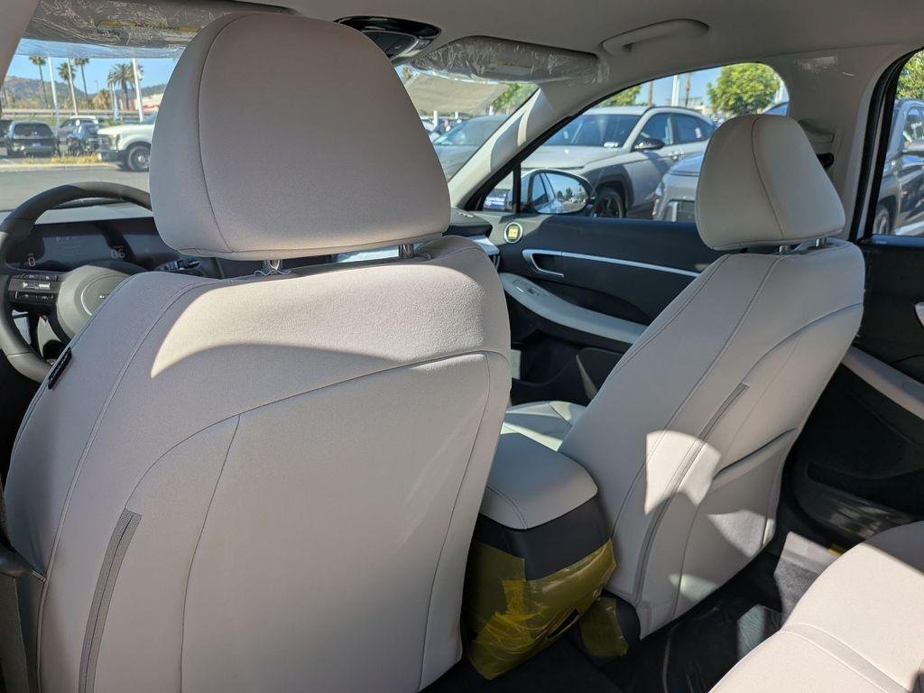 2026 Hyundai Sonata SEL - Photo 26