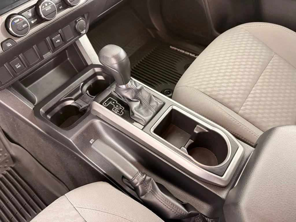 Used 2021 White Toyota SR5 image 8
