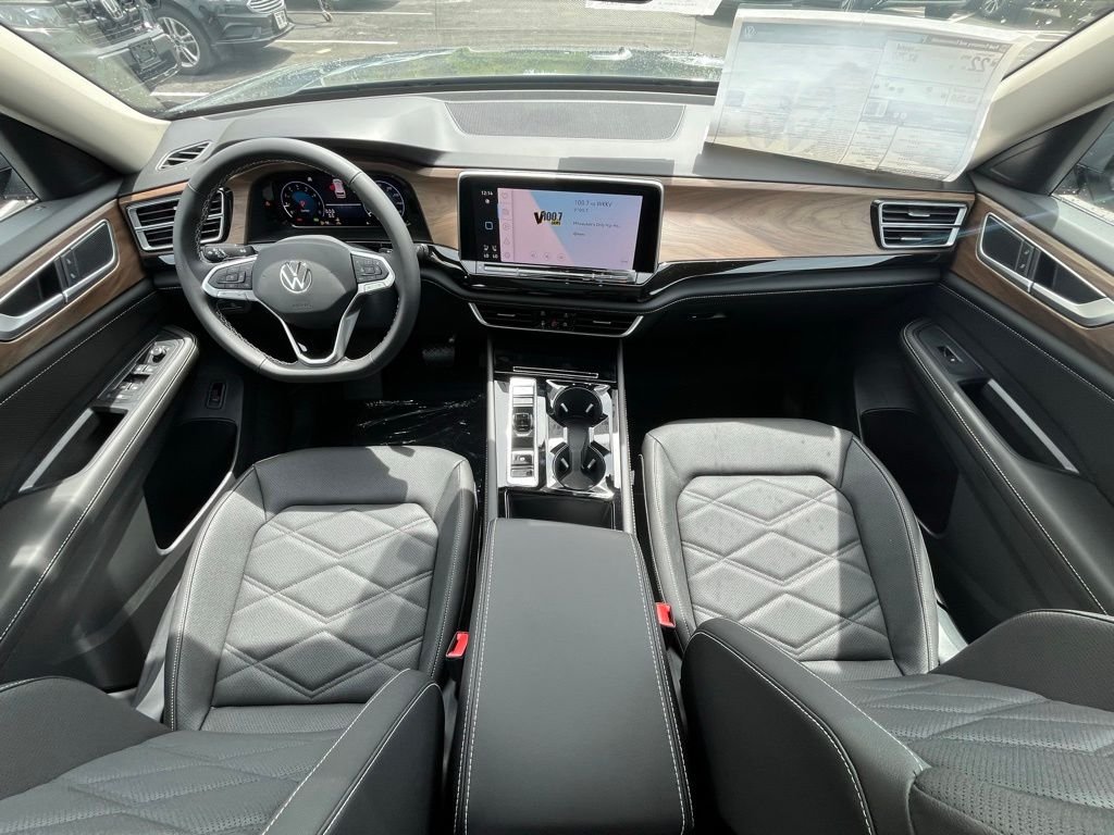 New 2026 Gray Volkswagen 2.0T SE w/Technology image 13
