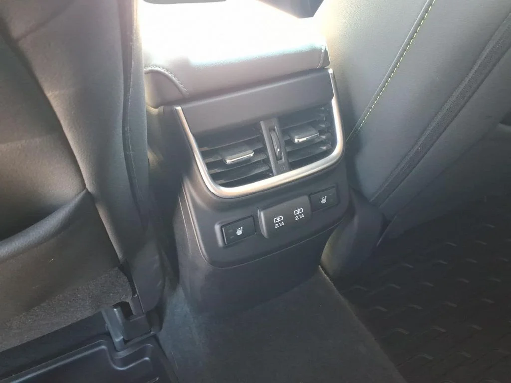 Used 2022 Blue Subaru Onyx Edition XT image 11