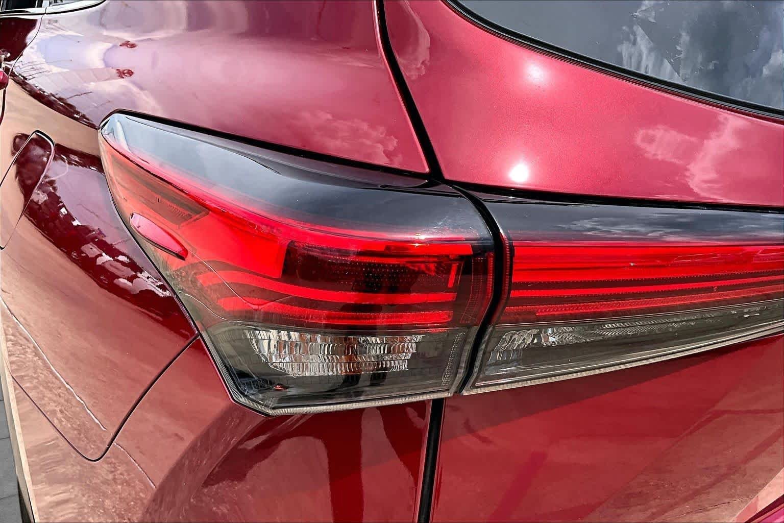 Certified Used 2021 Ruby Flare Pearl Toyota Platinum image 29