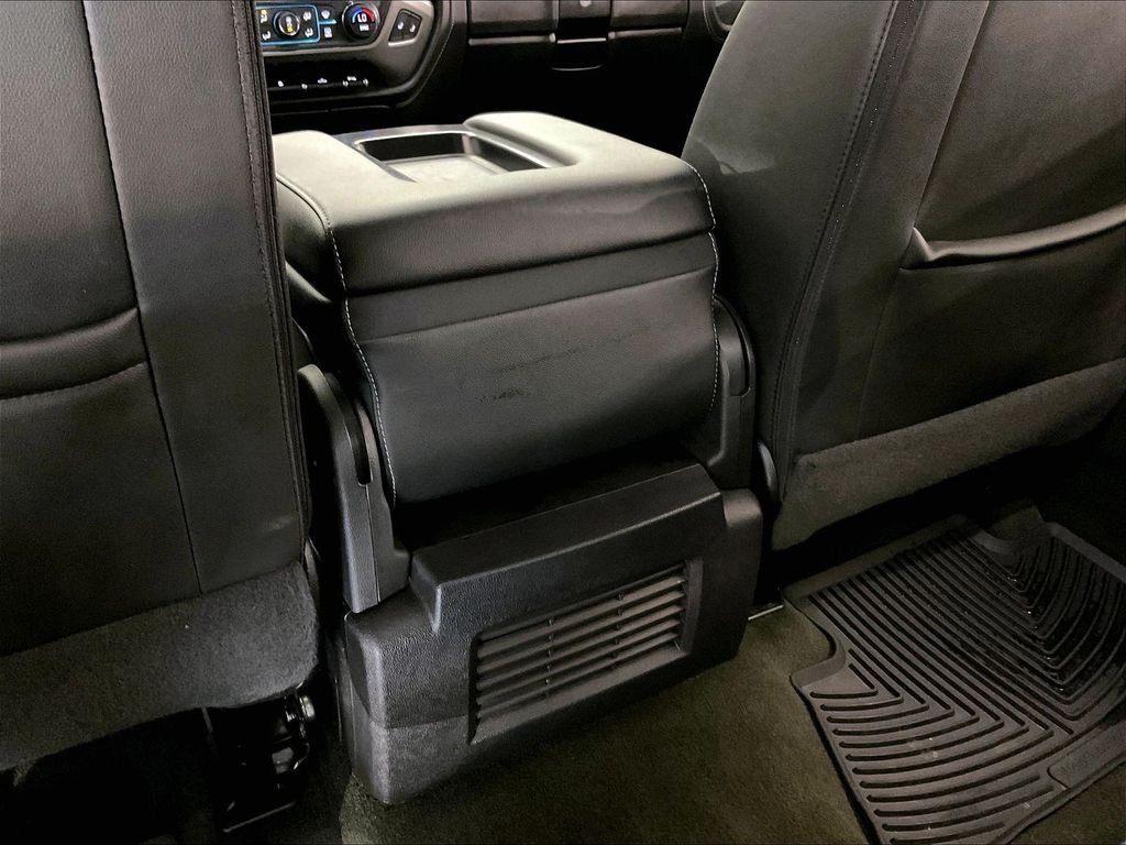 Used 2018 Silver Chevrolet LTZ image 38