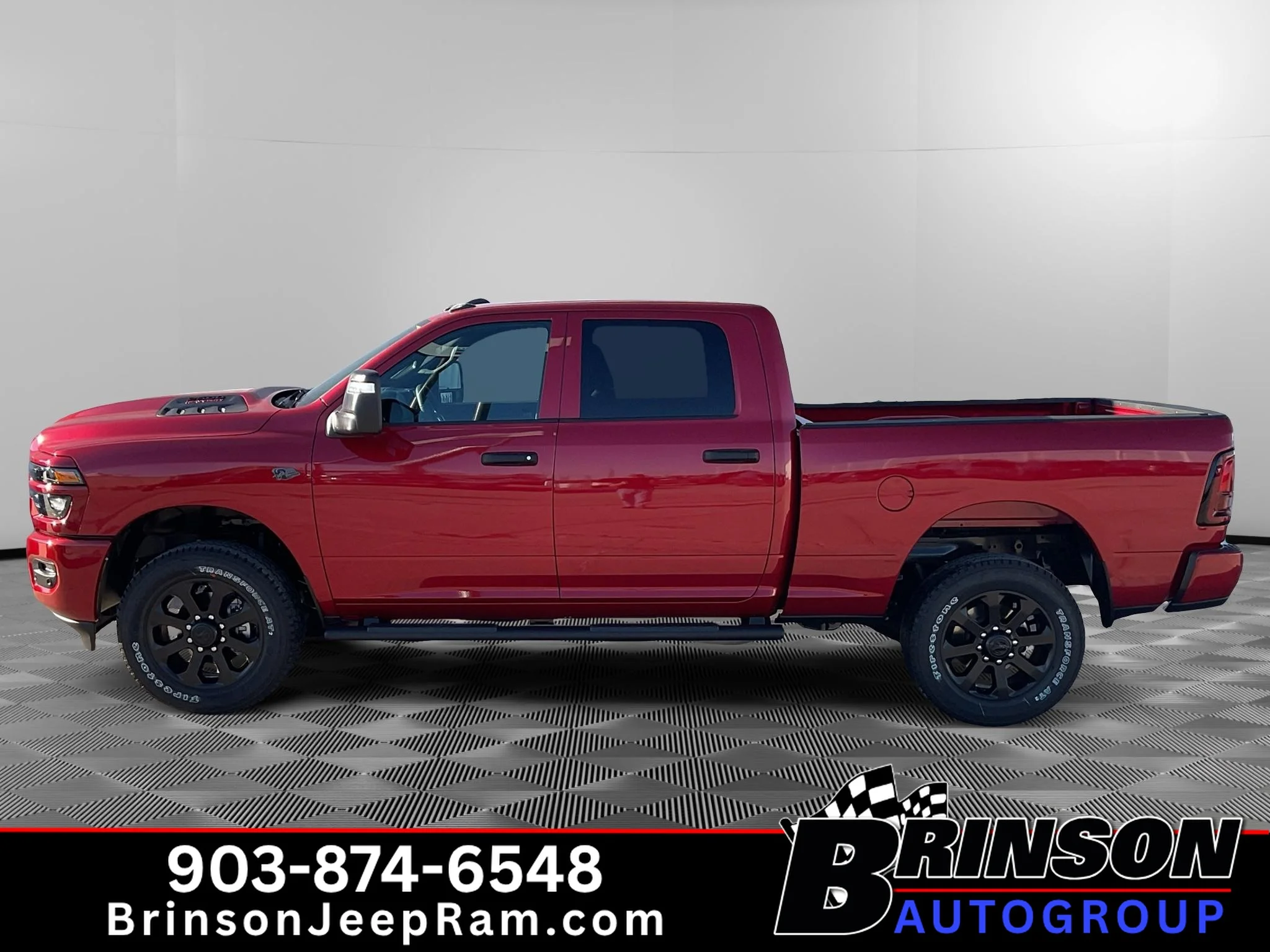 New 2027 Molten Red Pearlcoat Ram Black Express image 3