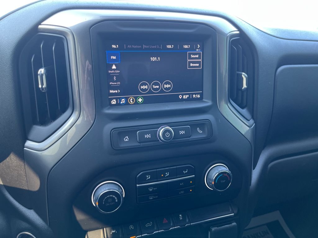 Used 2025 White Chevrolet Custom image 18