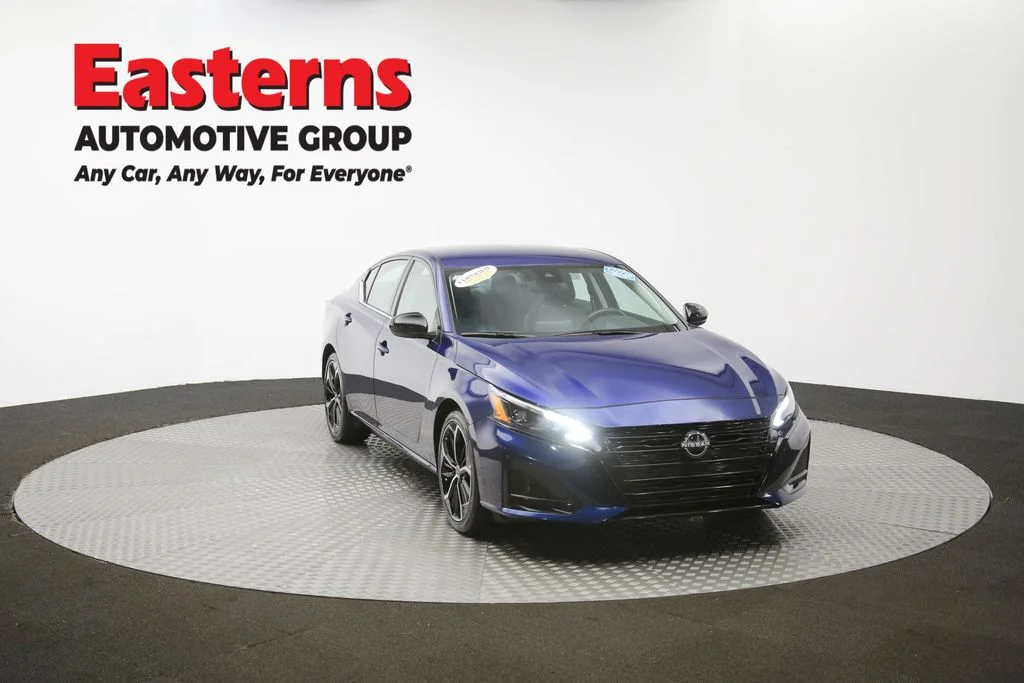 Used 2024 Blue Nissan 2.5 SR image 49