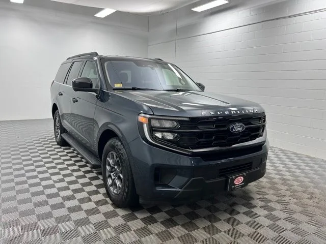 Used 2025 Blue Ford Active image 1