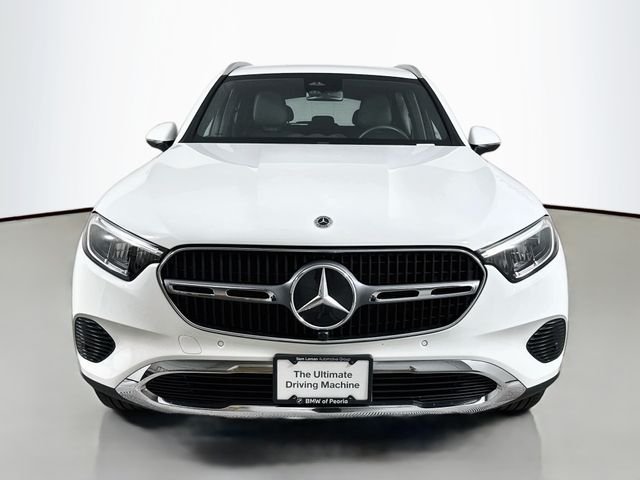 Used 2024  Mercedes-Benz GLC 300 image 2