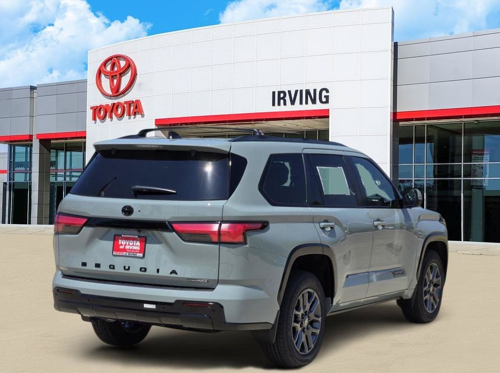 New 2026 Lunar Rock Toyota  Platinum image 4