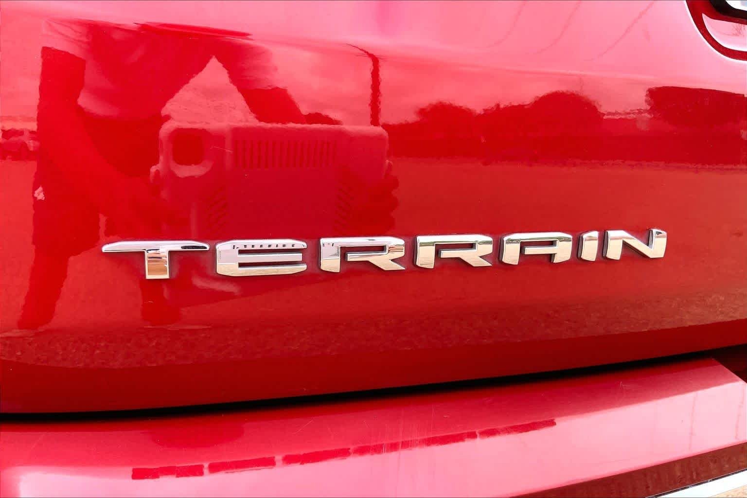 Used 2023 Volcanic Red Tintcoat GMC Denali image 31