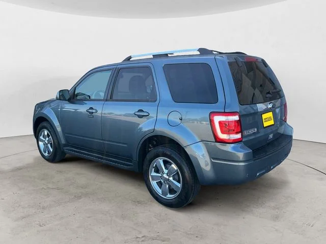 Used 2012 Steel Blue Metallic Ford Limited image 7