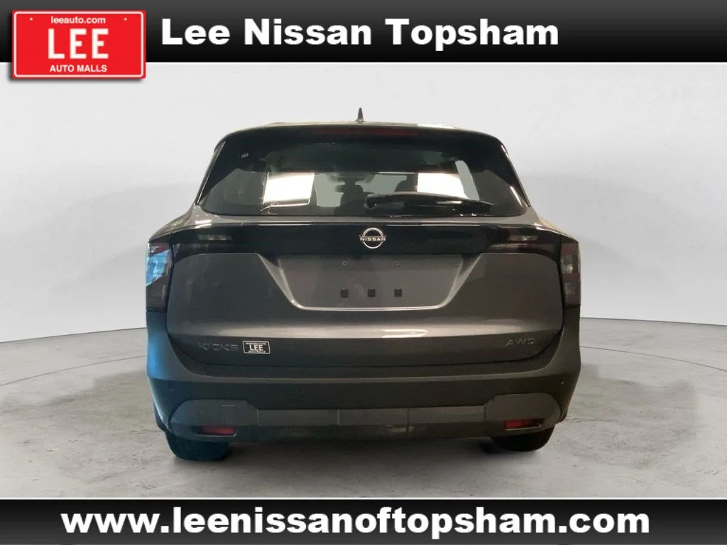Used 2025 Gun Metallic Nissan S image 5