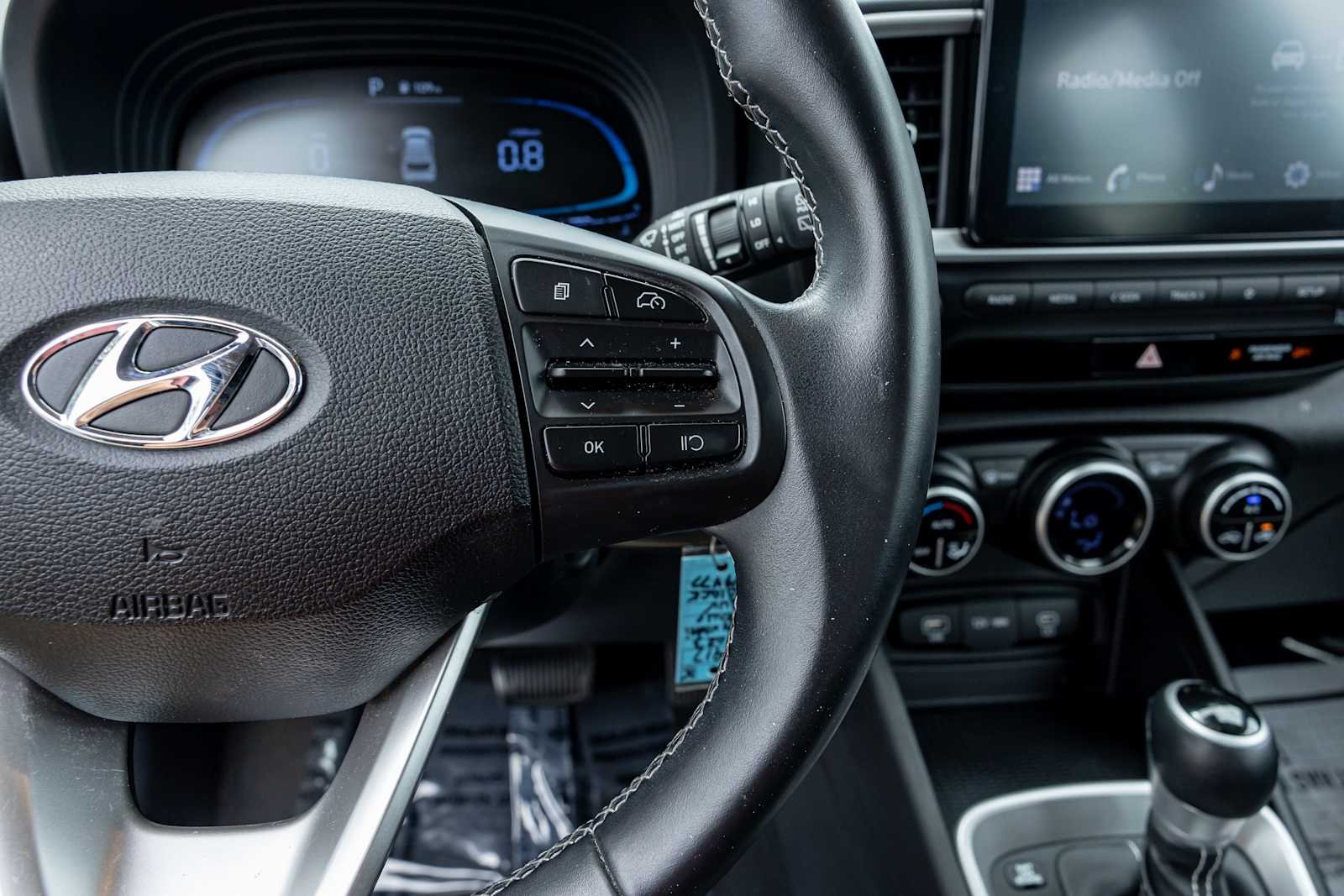 Used 2023 Onyx Black Hyundai SEL image 17