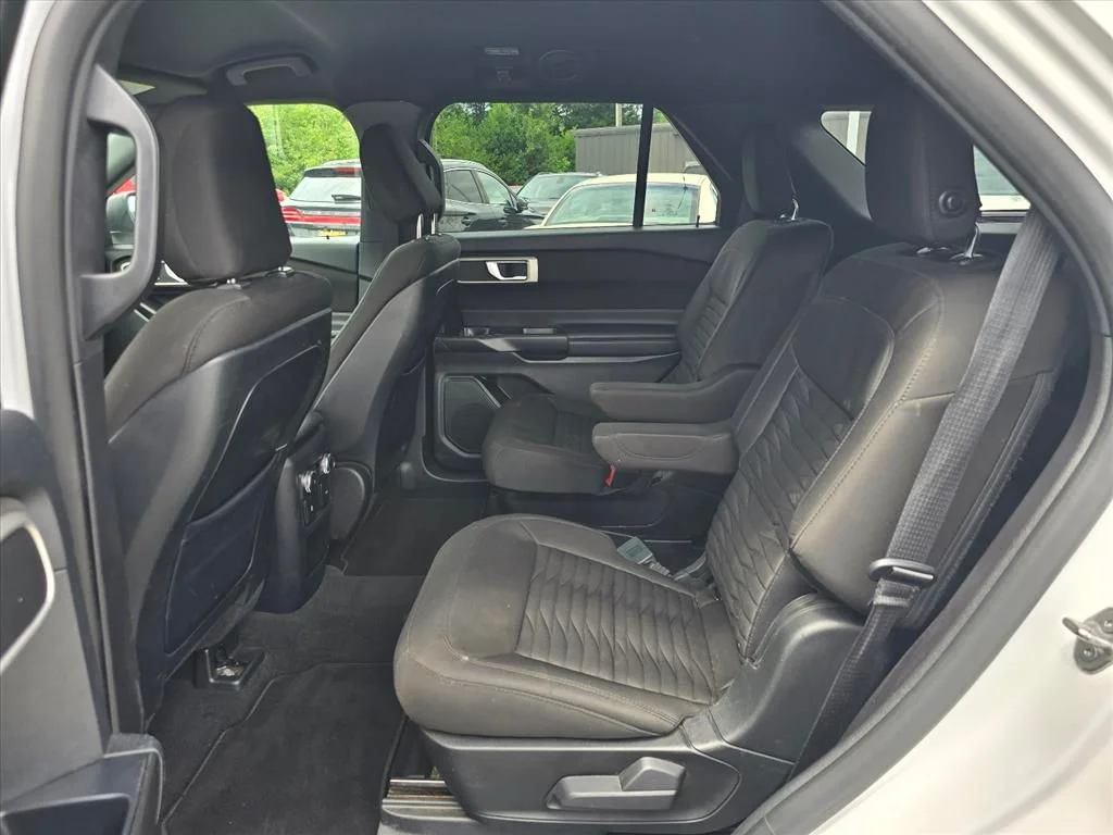 Used 2020 White Ford XLT image 12
