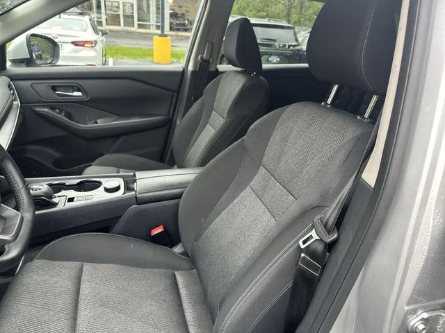 Used 2025 Silver Nissan SV image 15