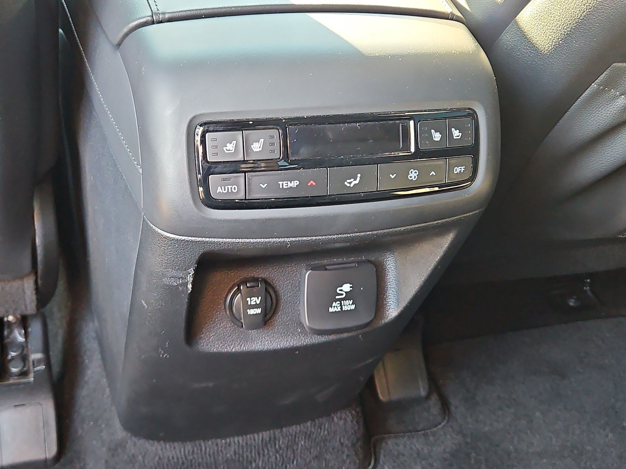 Used 2024 White Hyundai Calligraphy Night Edition image 30
