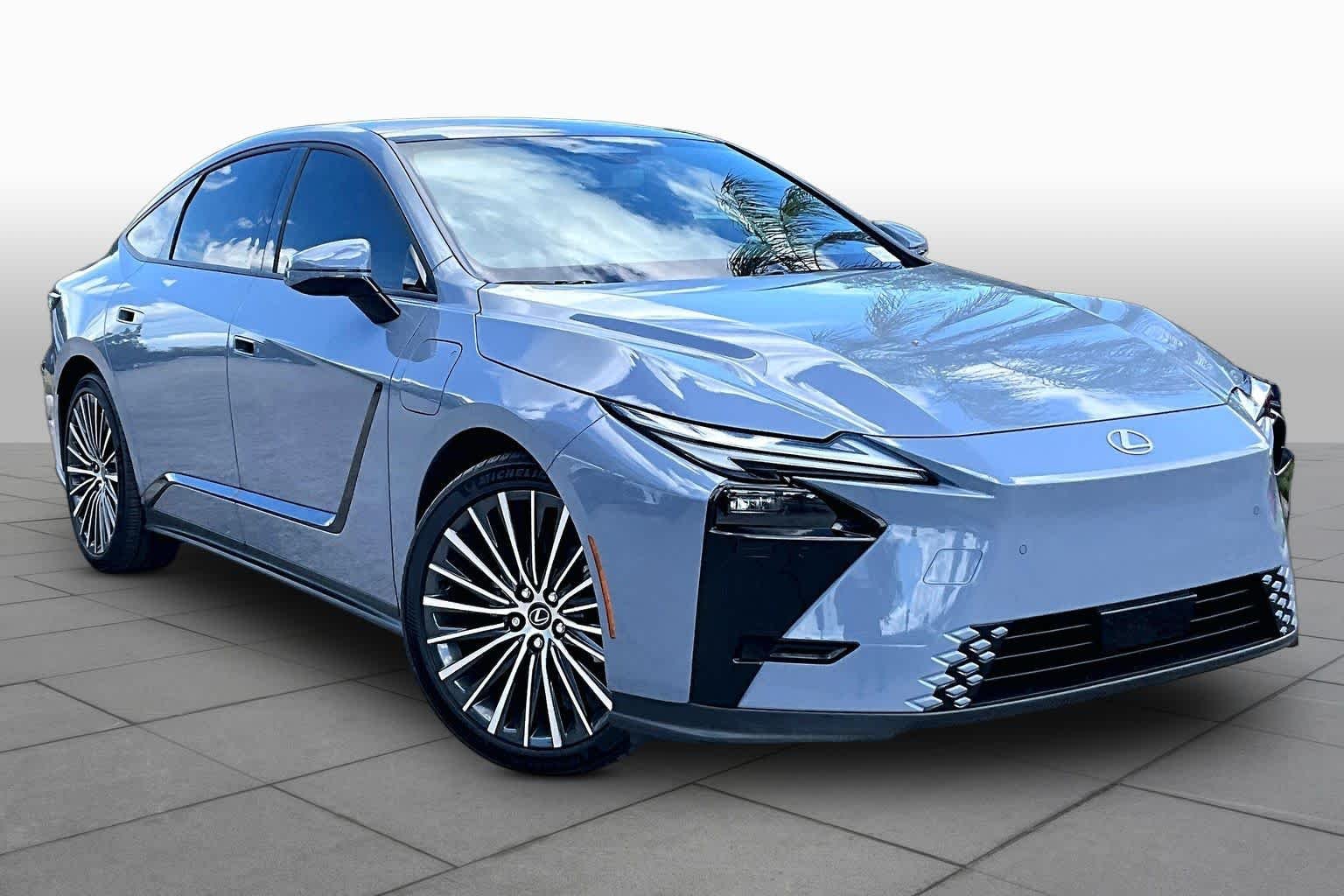 Used 2026 Wavelength Lexus Premium image 2