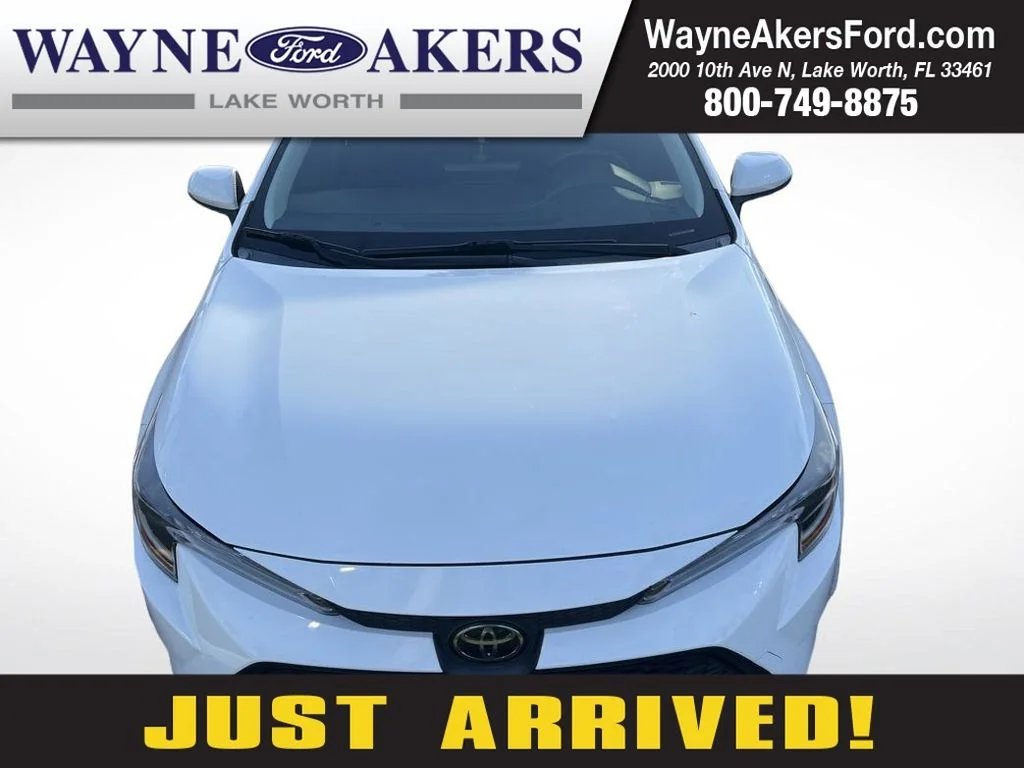 Used 2022 White Toyota LE image 1