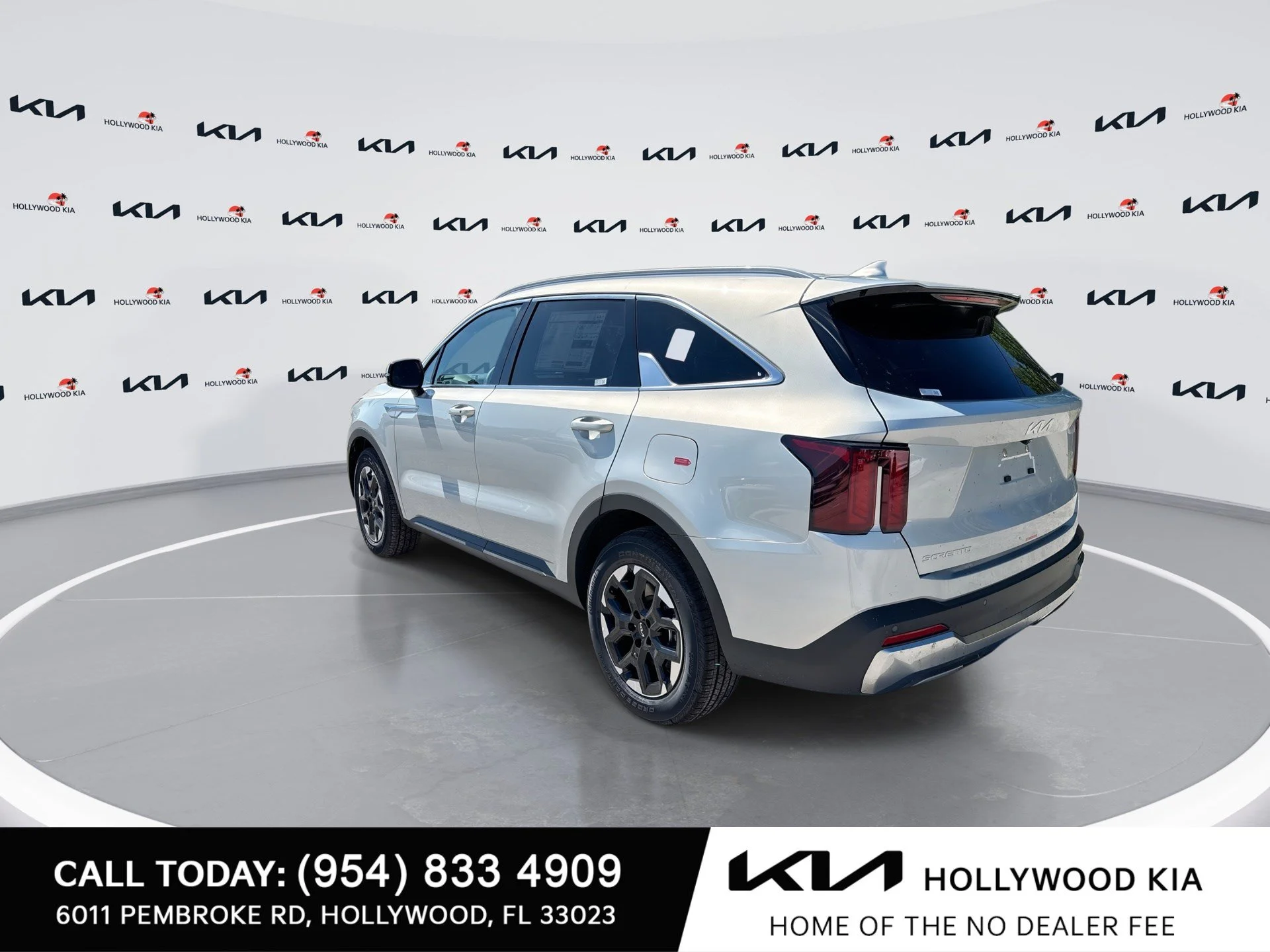 New 2026 Ivory Silver Kia S image 6