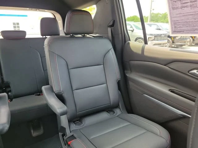 2024 Chevrolet Traverse Z71 - Photo 14