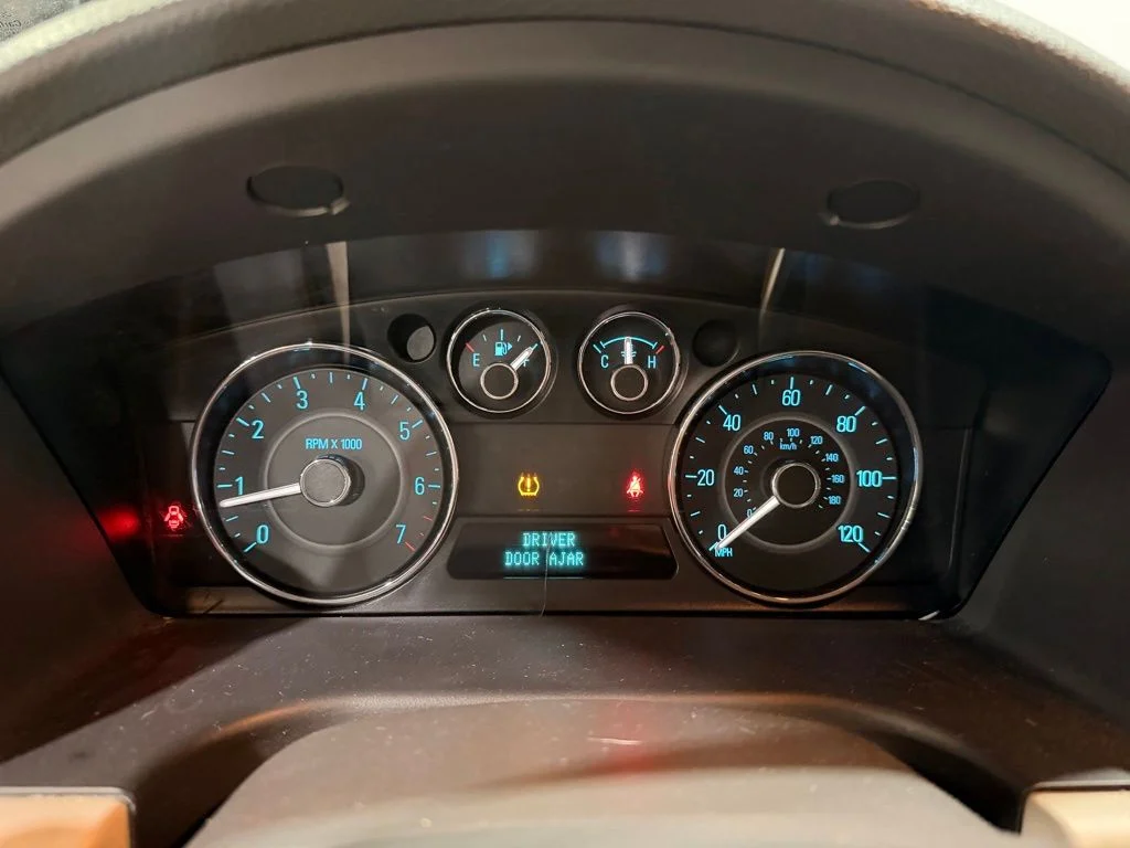 Used 2011 Red Ford SEL image 15