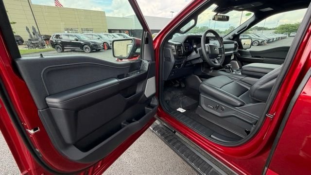 New 2026 Ruby Red Metallic Tinted Clearcoat Ford Lariat® image 13