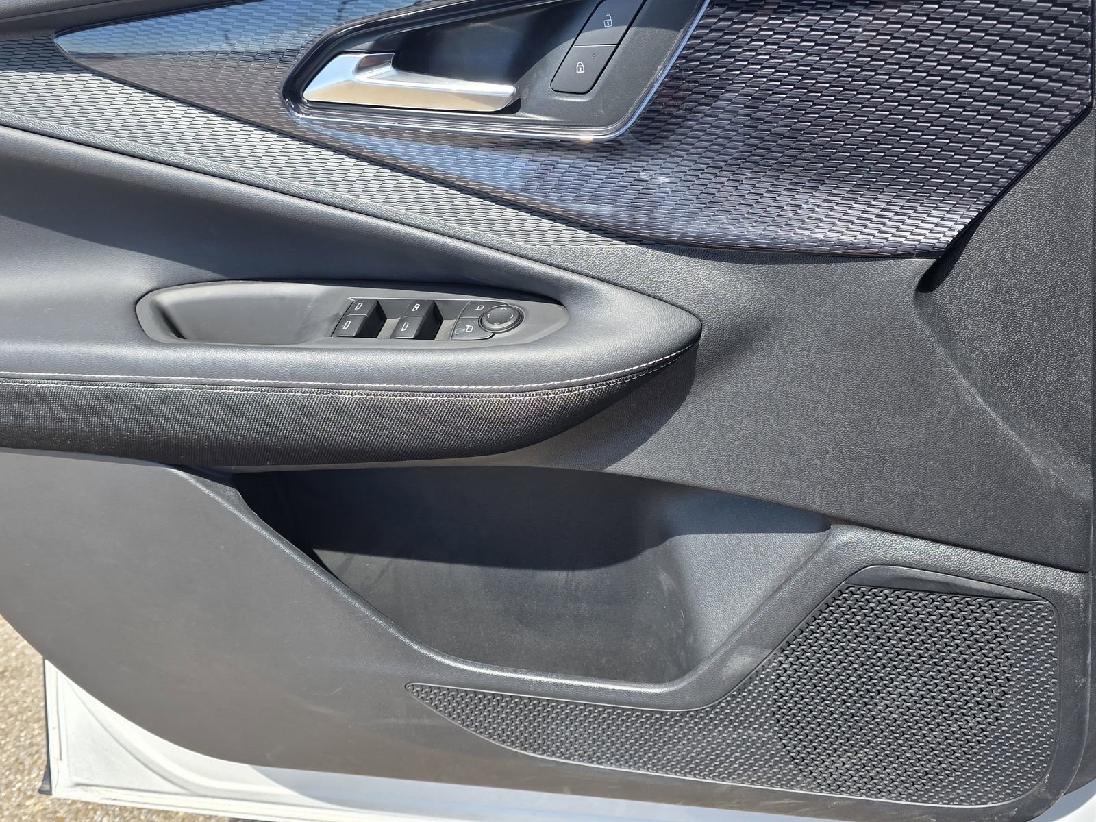 2026 Chevrolet Blazer EV LT - Photo 16