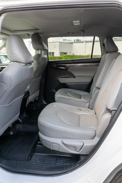 Used 2023 Beige Toyota Limited image 13