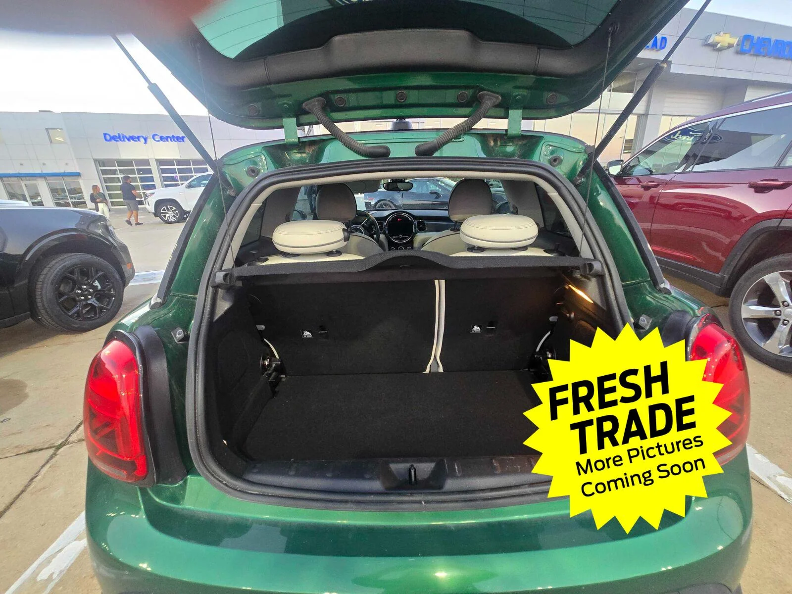 Used 2022 British Racing Green IV Metallic MINI Cooper S image 7