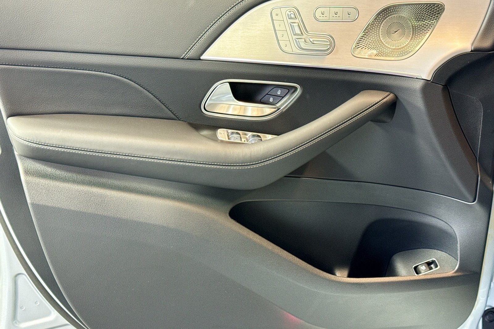 New 2026 Cirrus Silver Metallic Mercedes-Benz AMG® GLE 53 image 16
