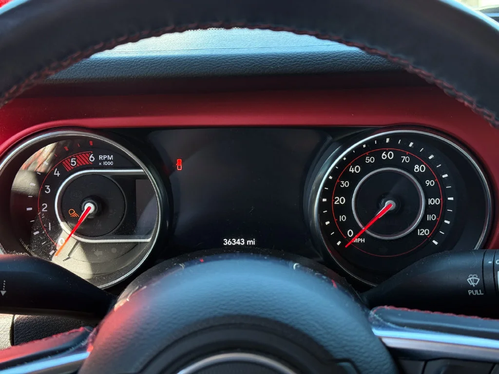 Used 2021  Jeep Rubicon image 20