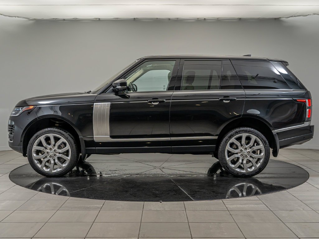 Used 2020 Black Land Rover HSE image 8