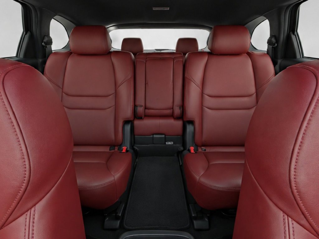 Used 2021 Gray Mazda Carbon Edition image 31