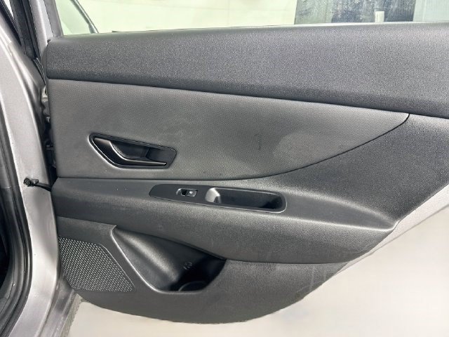 Used 2026 Fluid Metal Hyundai SEL Sport image 24