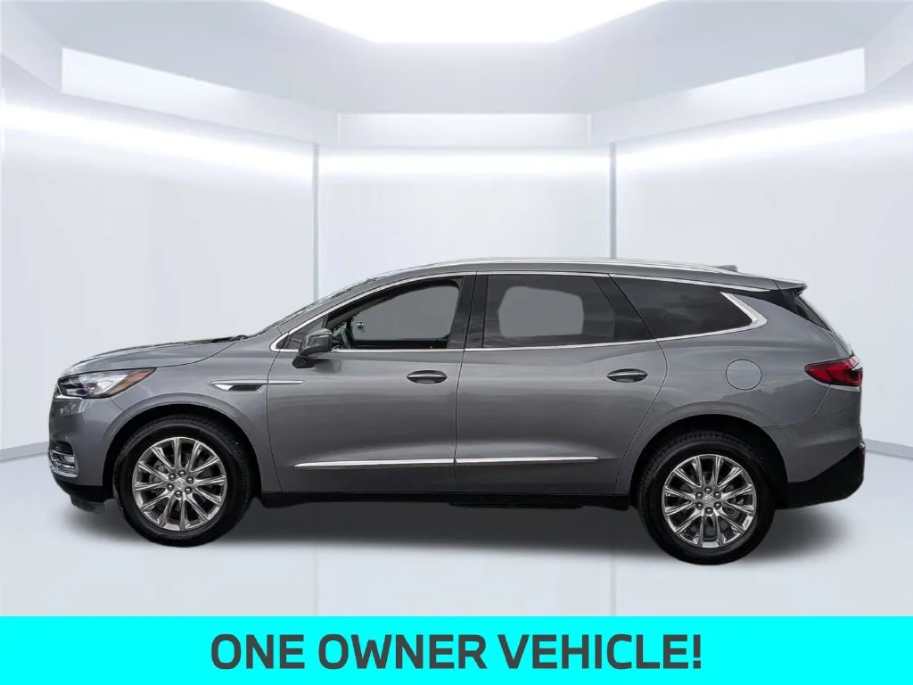 Used 2018 Gray Buick Essence image 2