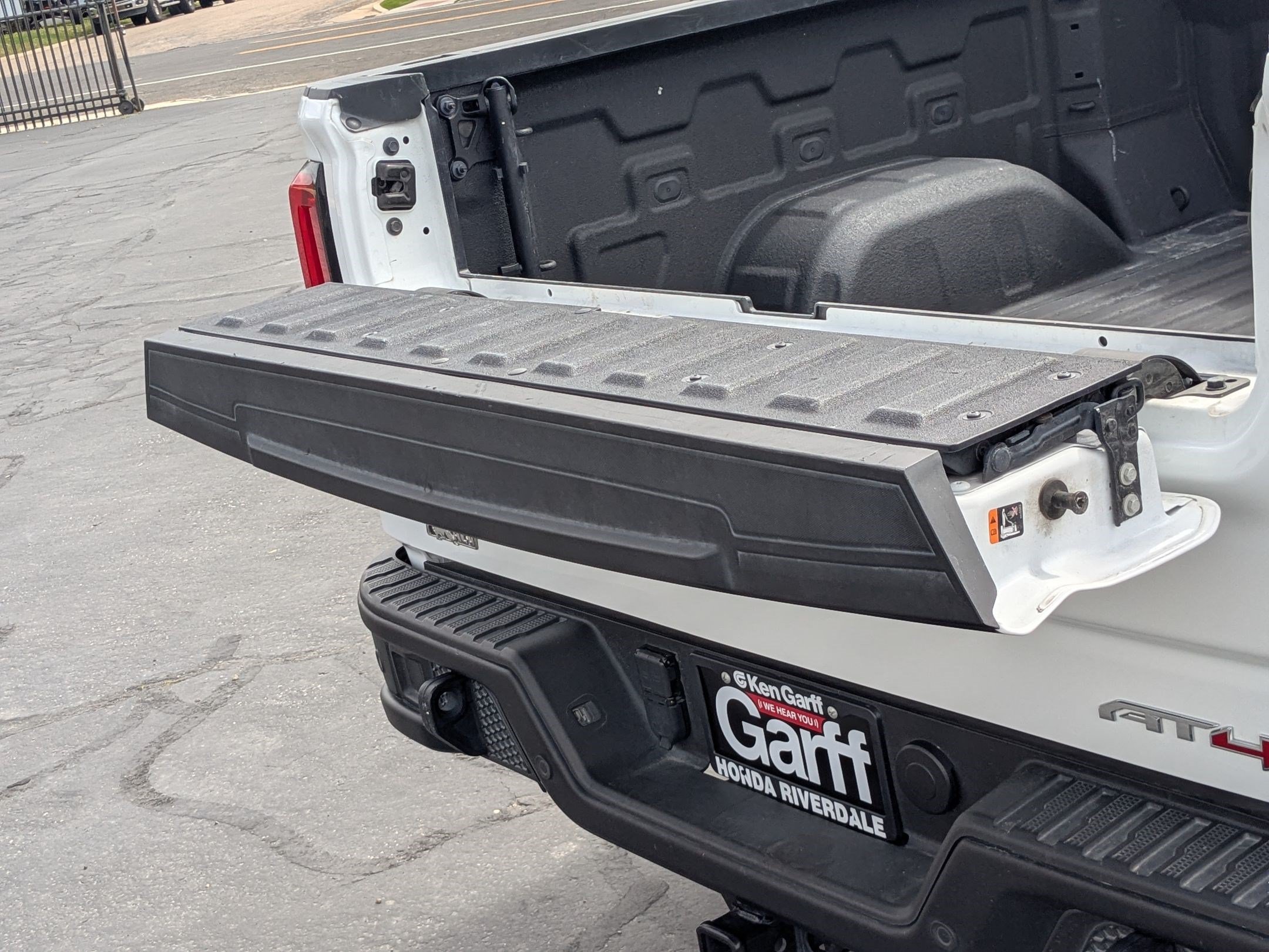 Used 2024 Summit White GMC AT4X image 33