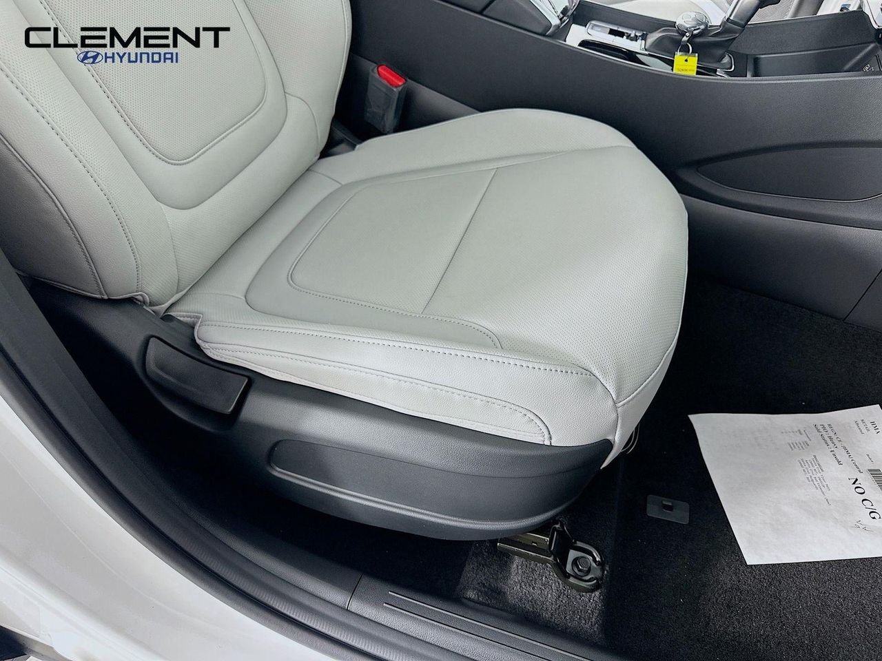 New 2026 White Hyundai SEL AWD image 28