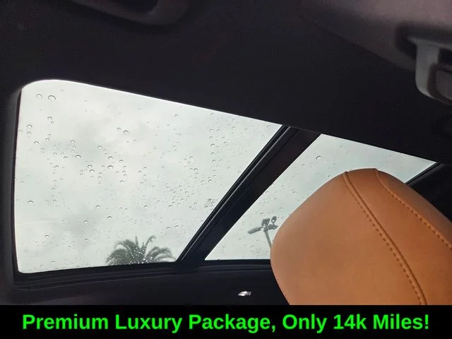 Used 2025 Green Cadillac Premium Luxury image 19