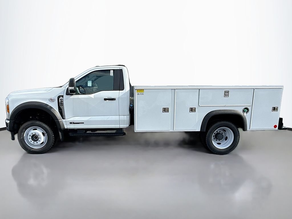 2024 Ford F-450 Super Duty Chassis Cab XL - Photo 10