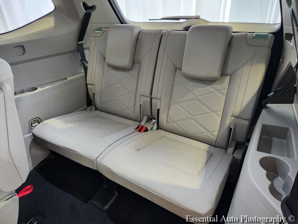 New 2026 Deep Black Pearl Volkswagen 2.0T SE w/Technology image 10