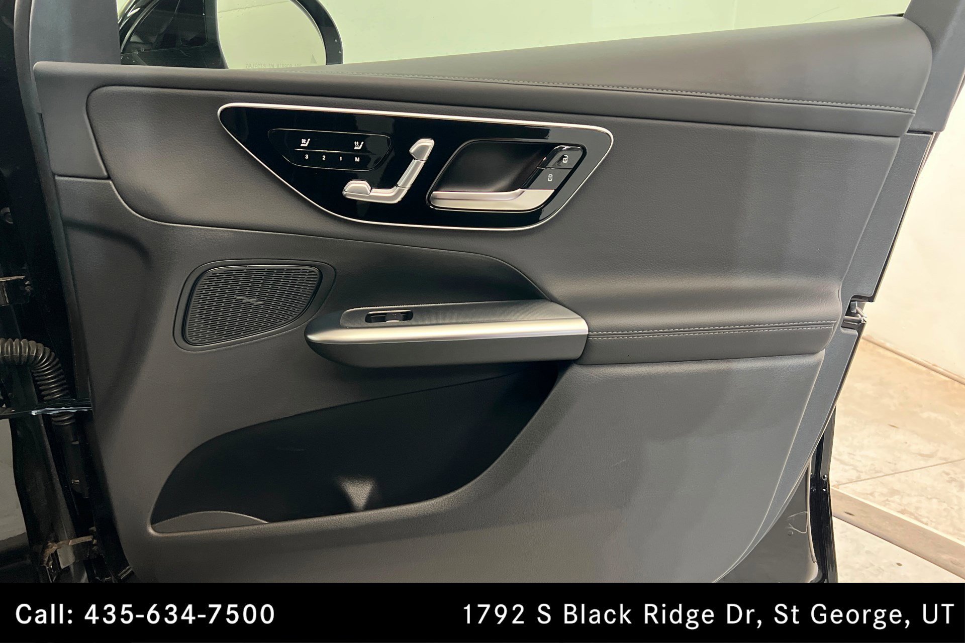 Certified Used 2026 Black Mercedes-Benz GLC 300 image 24